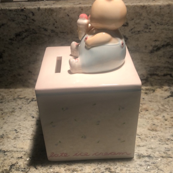 Vintage Porcelain Coin Bank - Picture 4 of 4